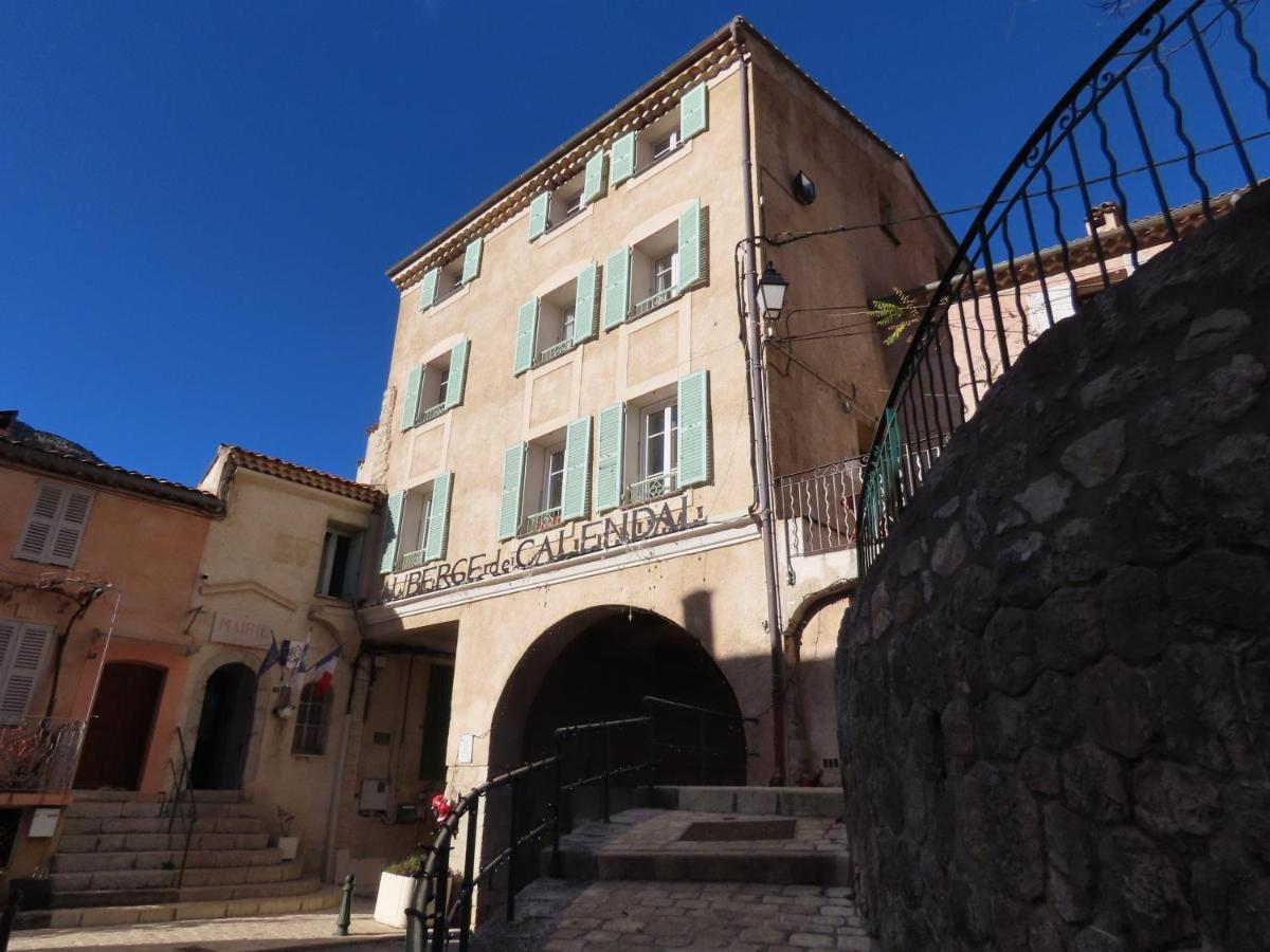 Отель Auberge De Calendal Aiglun  Экстерьер фото