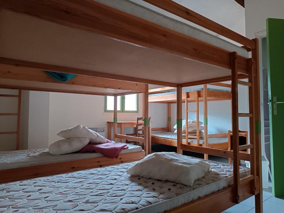Отель Auberge De Calendal Aiglun  Экстерьер фото
